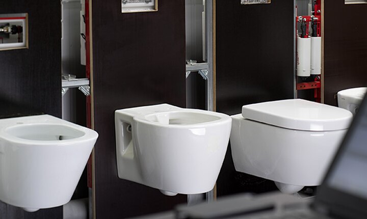 Im Dauerprüfstand wurde für eine Vielzahl von WC-Keramiken der Einfluss der jeweiligen Strömungswiderstände auf das Ablaufverhalten ermittelt.