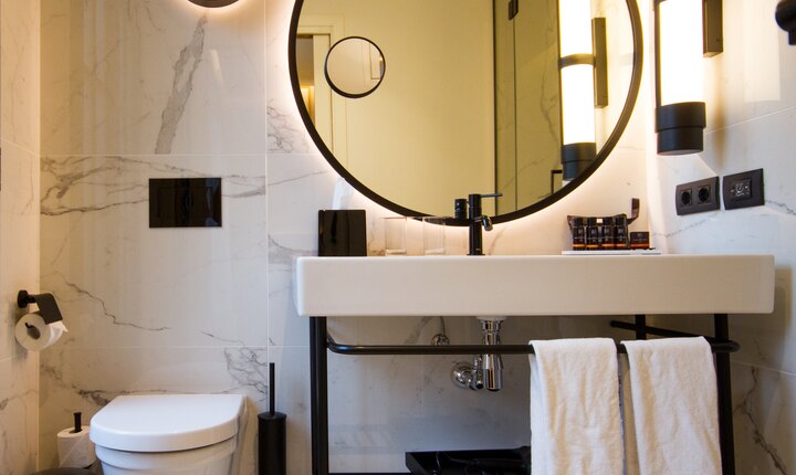H10 Madison Hotel