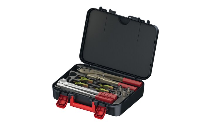 Für das Handwerkzeug von dem Rohrsystem TECEflex gibt es einen Werkzeugkoffer.