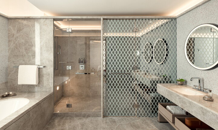 With great care and attention to detail, the TECEdrainline shower drainage channel series, which is especially suitable for natural stone, is used in the hotel's rooms and suites. (Published in association with Sleepifier: Bulgari Rome - Sleepifier)