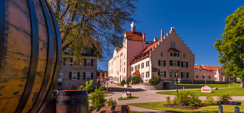 Gäste des 3-Sterne-Brauereigasthofs Rothaus in Grafenhausen lockt neben dem berühmten Bier Tannenzäpfle vor allem die atemberaubende Aussicht. © Rothaus