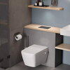 Toilette mit horizontaler Betätigungsplatte